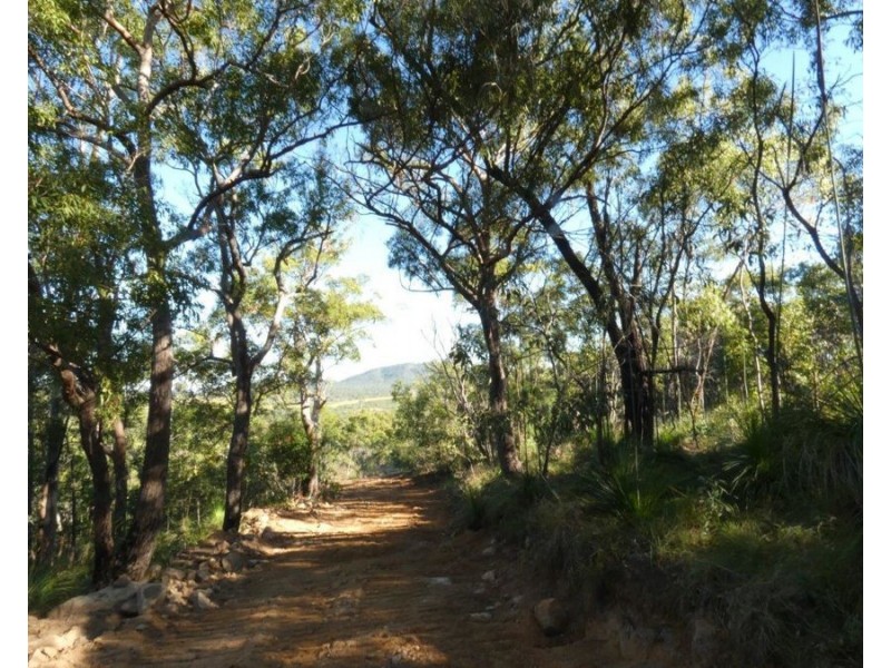 784 Matchbox Road, Deepwater QLD 4674