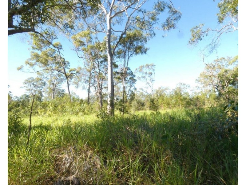 784 Matchbox Road, Deepwater QLD 4674