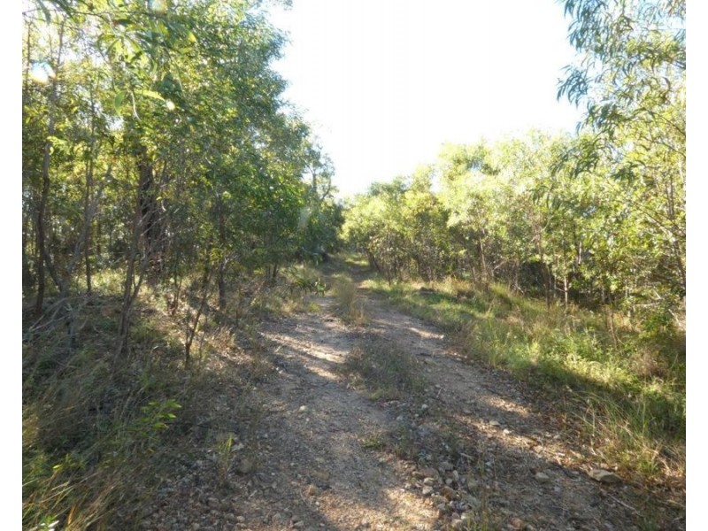 784 Matchbox Road, Deepwater QLD 4674