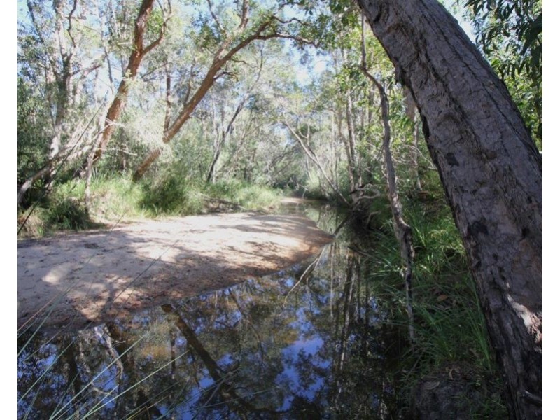 411 Mitchell Road, Mount Maria QLD 4674