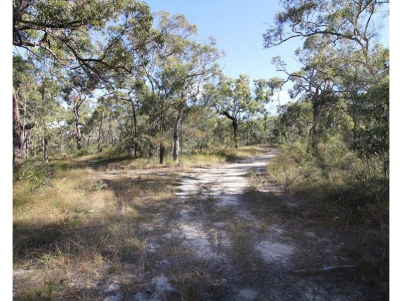 311 Pacific Drive, Deepwater QLD 4674