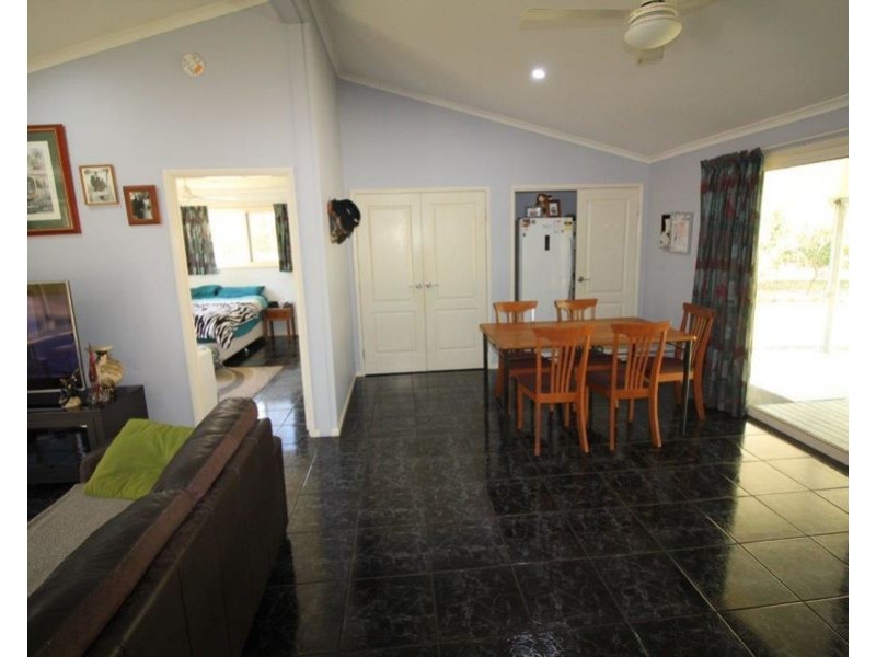 33 Taunton Road, Euleilah QLD 4674