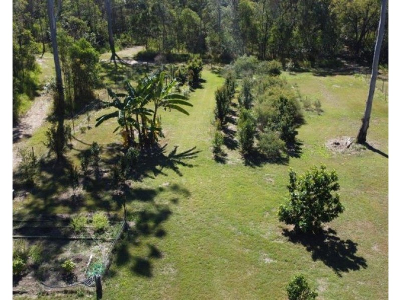 33 Taunton Road, Euleilah QLD 4674