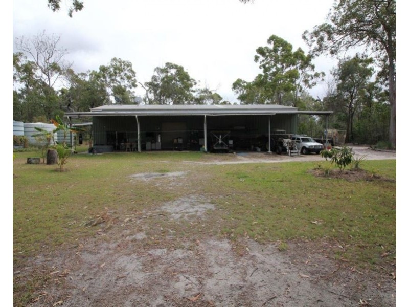 876 Pacific Drive, Deepwater QLD 4674