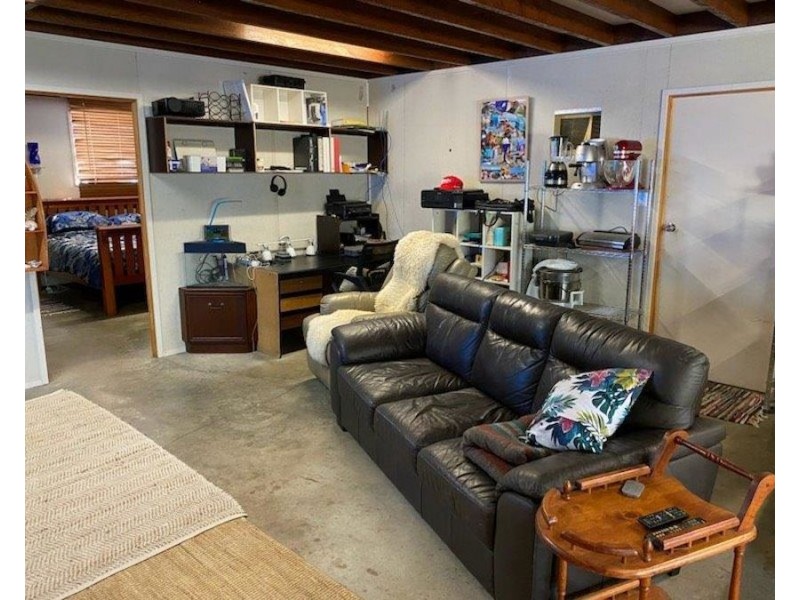 876 Pacific Drive, Deepwater QLD 4674