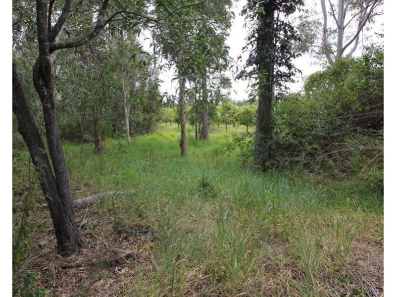 876 Pacific Drive, Deepwater QLD 4674