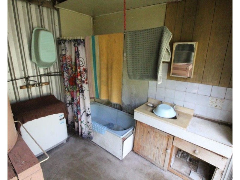 492 Capricornia Drive, Deepwater QLD 4674