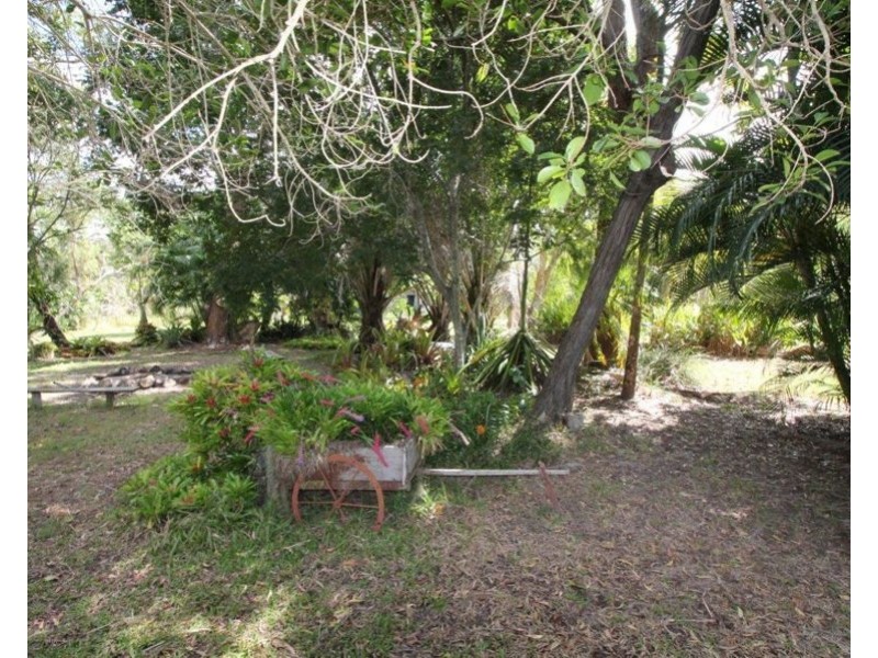 492 Capricornia Drive, Deepwater QLD 4674