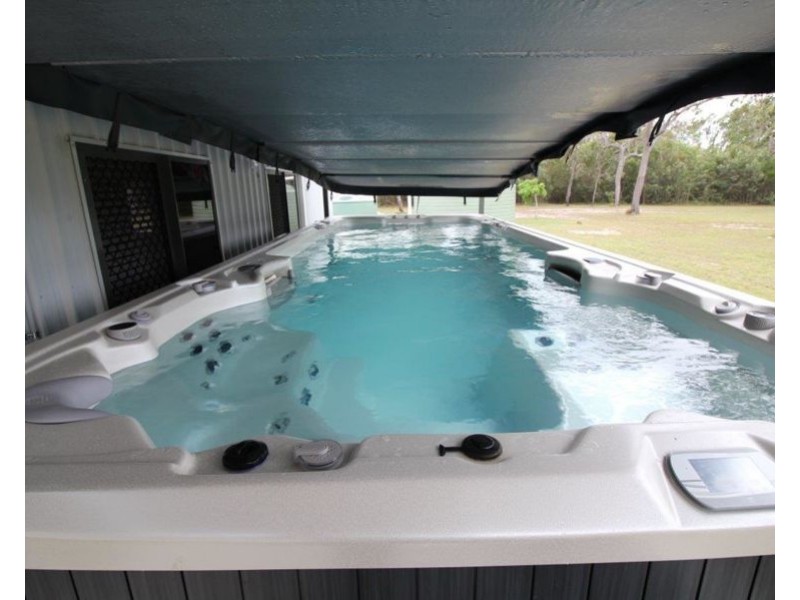 780 Capricornia Drive, Deepwater QLD 4674