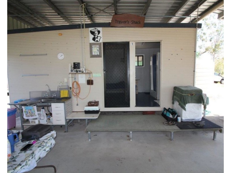 1487 Hills Road, Euleilah QLD 4674