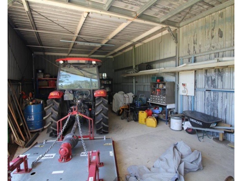 1487 Hills Road, Euleilah QLD 4674