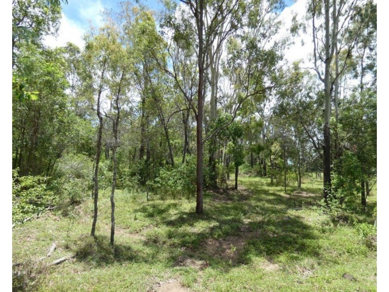 277 Bushlands Road, Bororen QLD 4678