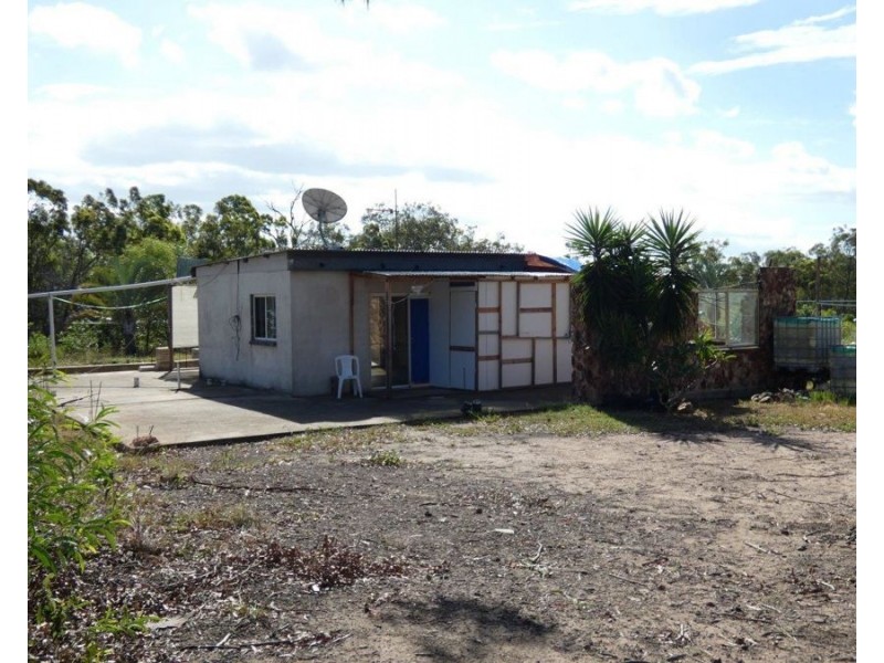 255 Mollenhagens Road, Winfield QLD 4670