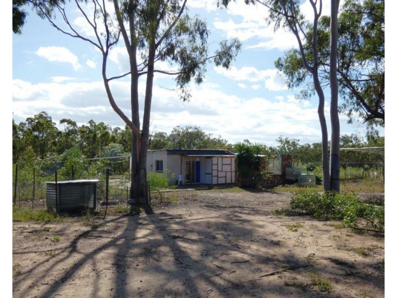 255 Mollenhagens Road, Winfield QLD 4670