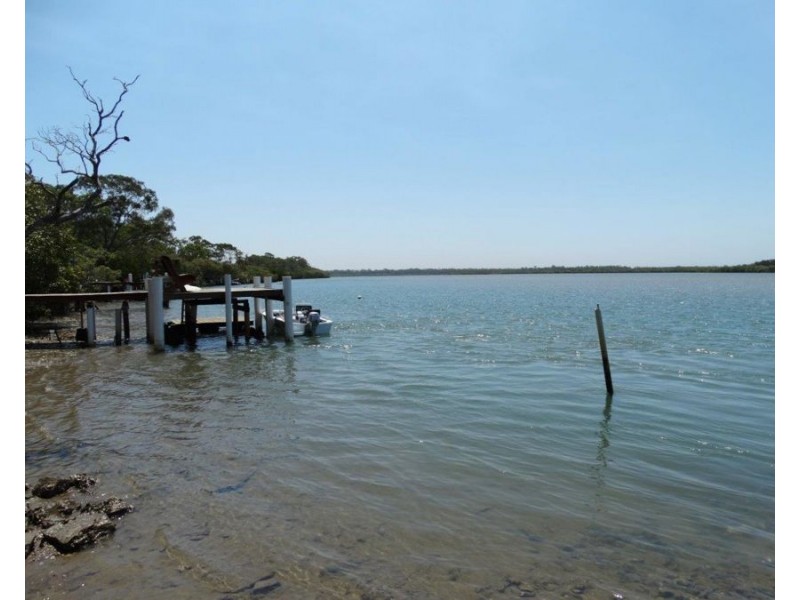 255 Mollenhagens Road, Winfield QLD 4670