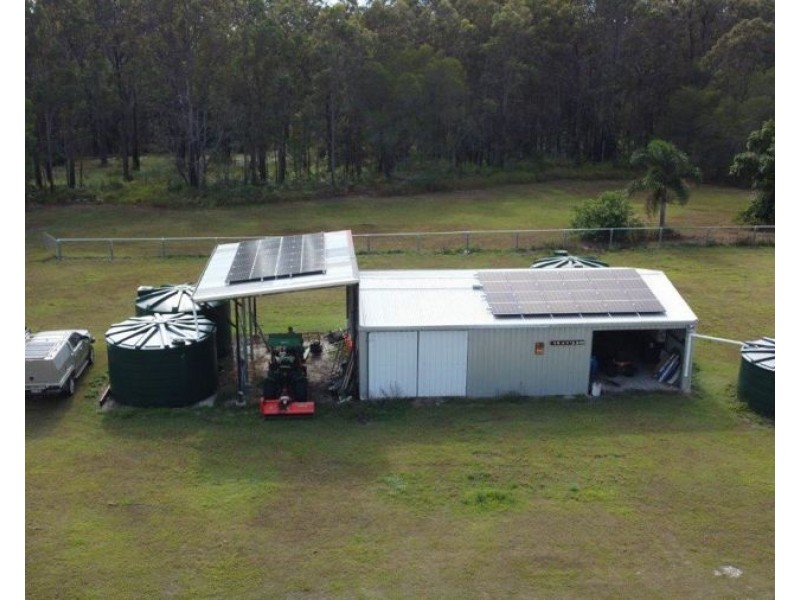700 Fernfield Road, Deepwater QLD 4674