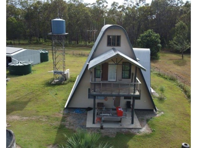 700 Fernfield Road, Deepwater QLD 4674