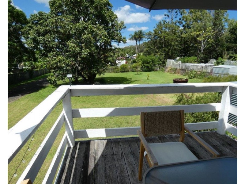 11 Wattle Lane, Boyne Valley QLD 4680