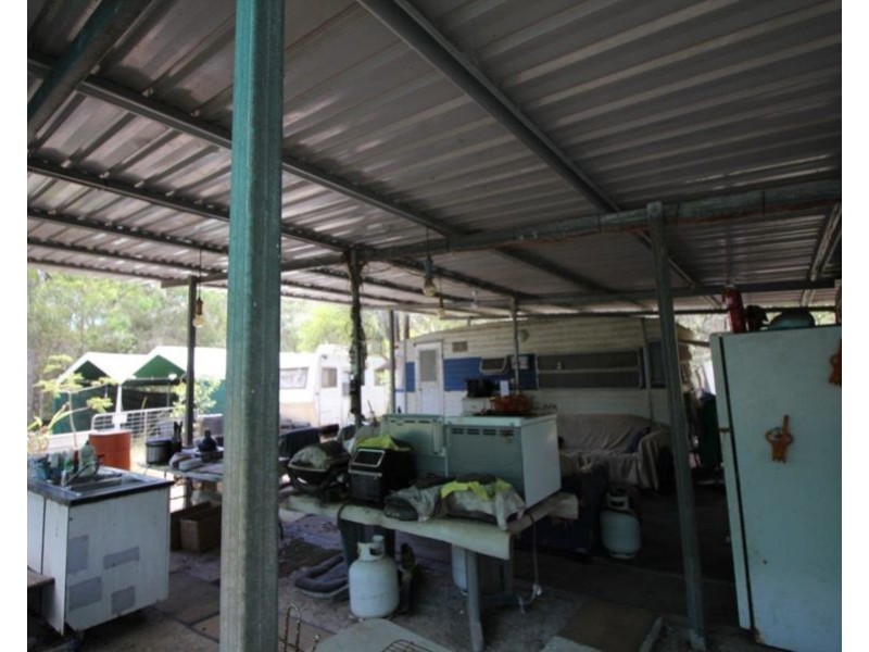 9 Coe Road, Deepwater QLD 4674