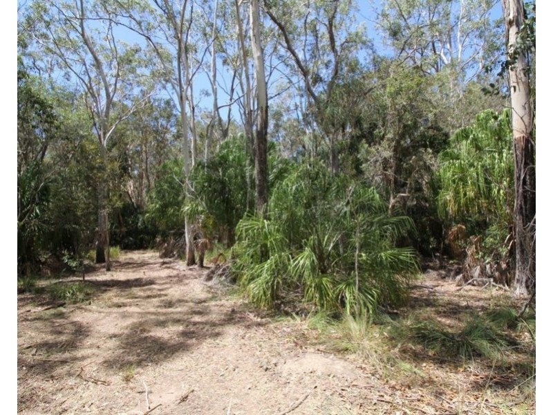 9 Coe Road, Deepwater QLD 4674