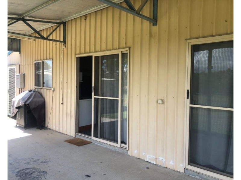 106 Matchbox Road, Deepwater QLD 4674