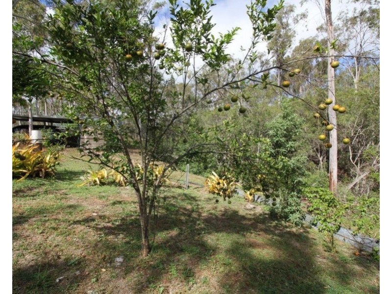 211 Cross Road, Euleilah QLD 4674