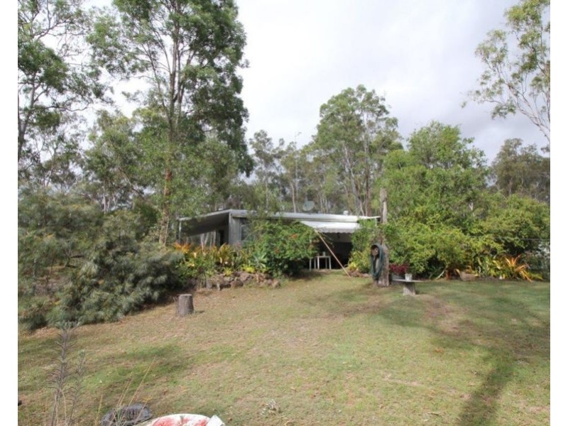 211 Cross Road, Euleilah QLD 4674