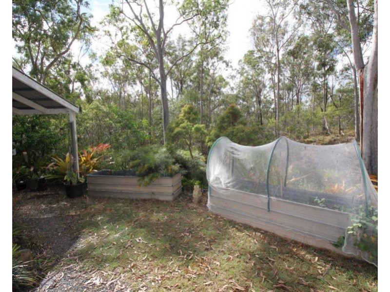 211 Cross Road, Euleilah QLD 4674