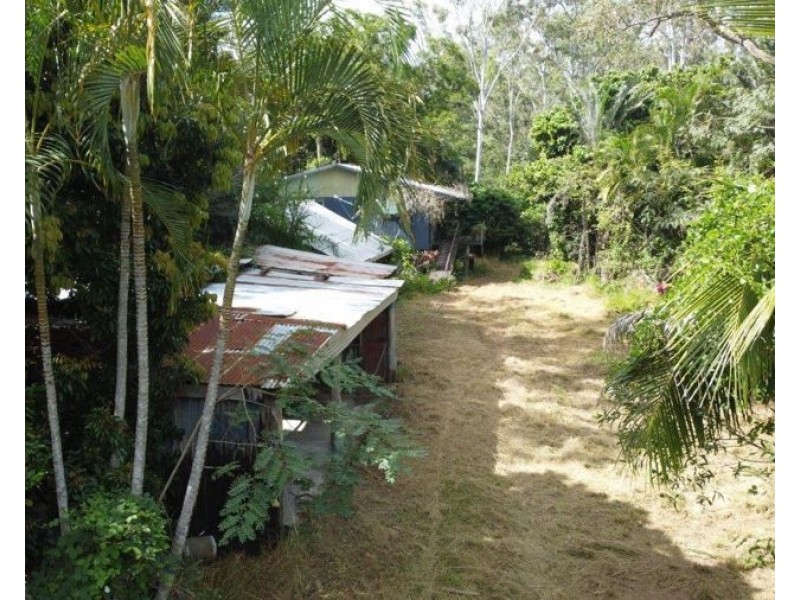 407 Oyster Creek Road, Oyster Creek QLD 4674