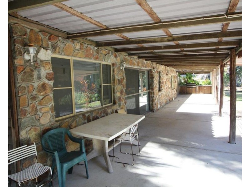 328 Matchbox Road, Deepwater QLD 4674