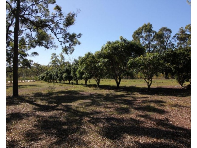 328 Matchbox Road, Deepwater QLD 4674