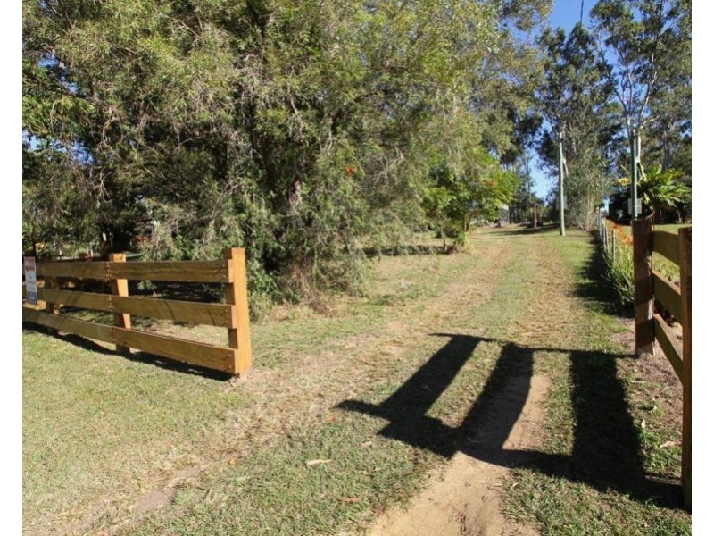 1459 John Clifford Way, Lowmead QLD 4676