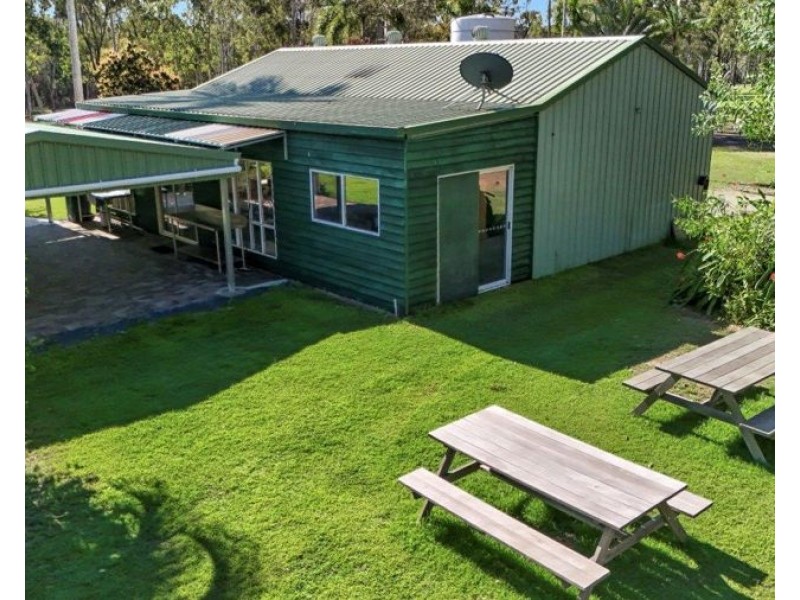 264 Coast Road, Baffle Creek QLD 4674