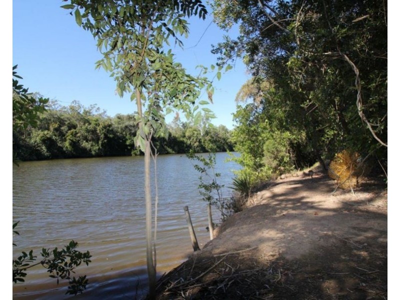 684 Taunton Road, Taunton QLD 4674