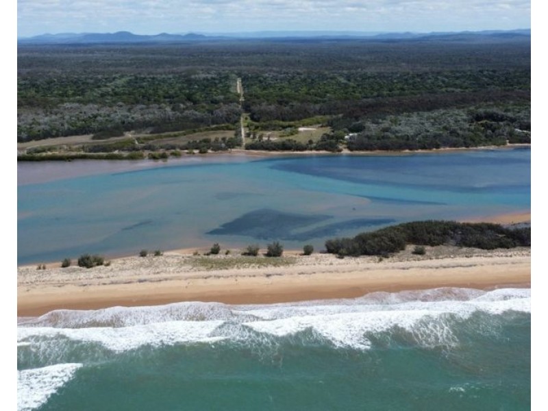 704 Fingerfield Road, Deepwater QLD 4674