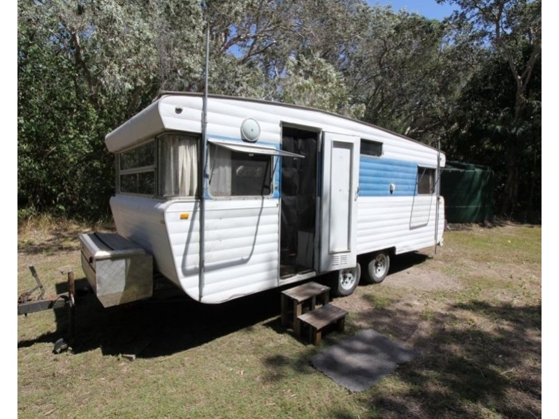 704 Fingerfield Road, Deepwater QLD 4674