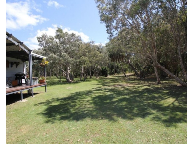 704 Fingerfield Road, Deepwater QLD 4674