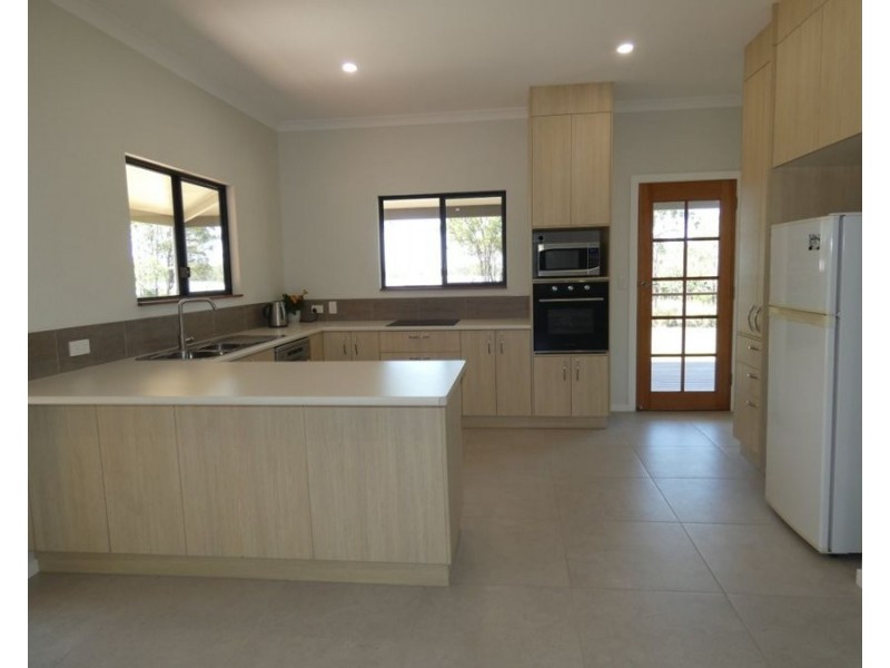 2048 Rosedale Road, Avondale QLD 4670