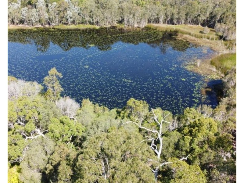 876 Pacific Drive, Deepwater QLD 4674