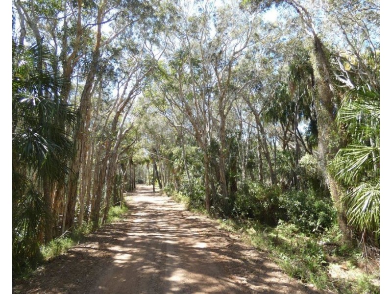810 Fingerfield Road, Deepwater QLD 4674
