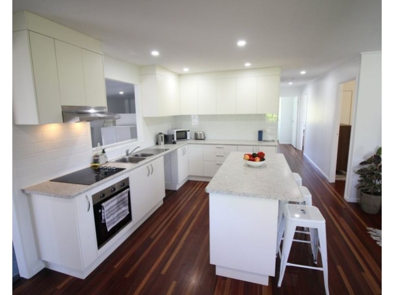 4280 Lowmead Road, Berajondo QLD 4674