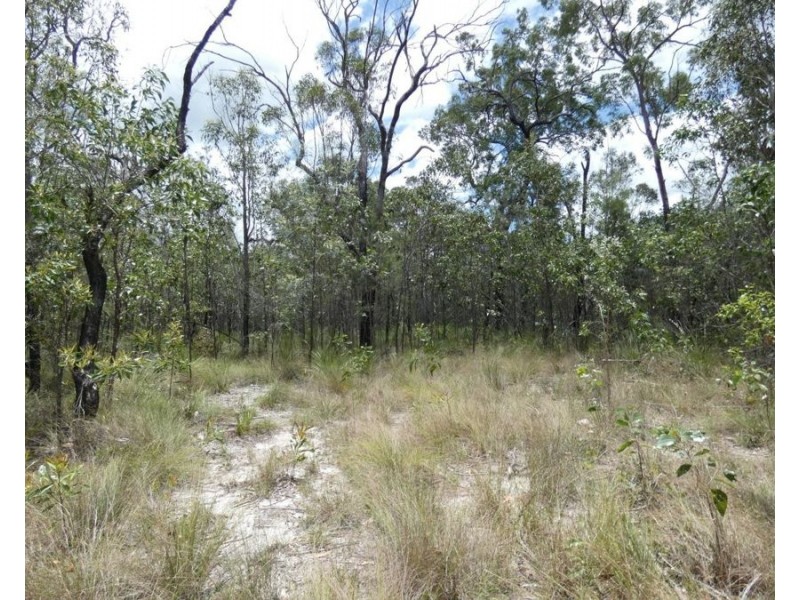 668 Matchbox Road, Deepwater QLD 4674