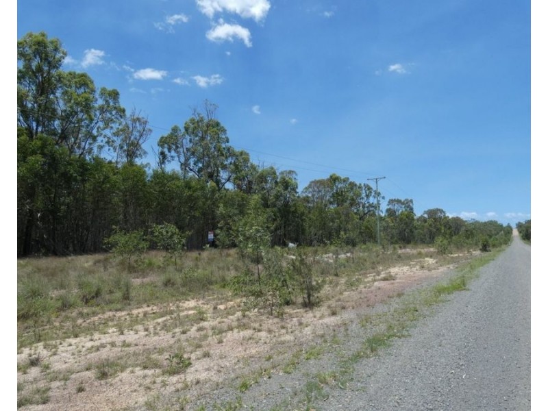 668 Matchbox Road, Deepwater QLD 4674