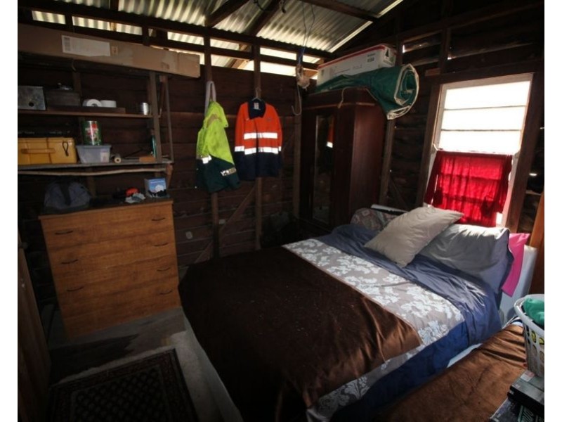 310 MOLLENHAGENS ROAD, Winfield QLD 4670