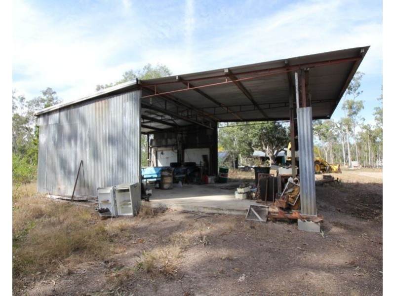 310 MOLLENHAGENS ROAD, Winfield QLD 4670