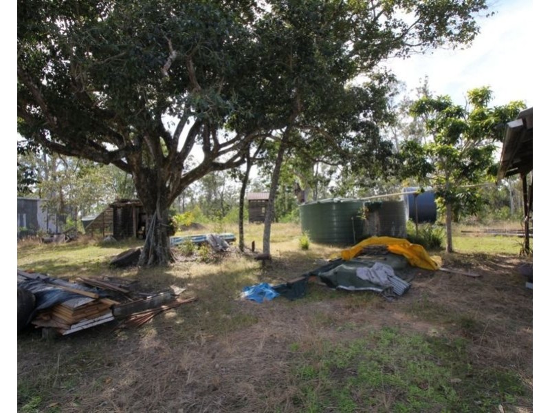 310 MOLLENHAGENS ROAD, Winfield QLD 4670