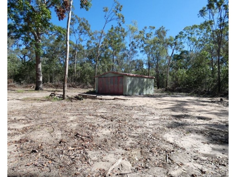 960 Pacific Drive, Deepwater QLD 4674