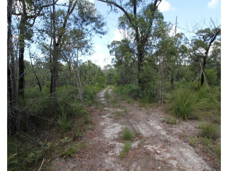 960 Pacific Drive, Deepwater QLD 4674