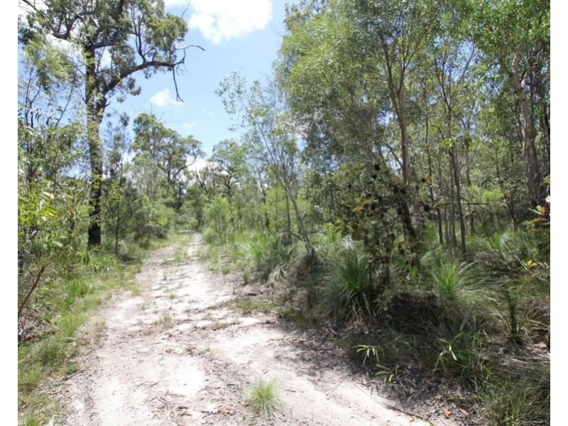 960 Pacific Drive, Deepwater QLD 4674