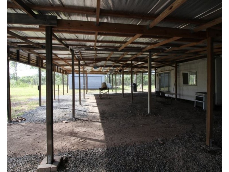 1256 Tableland Road, Mount Maria QLD 4674